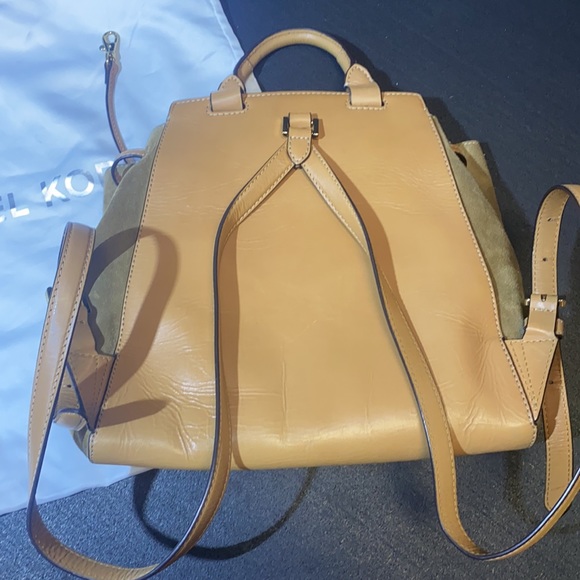 Michael Kors leather suede backpack GUC - Picture 6 of 15